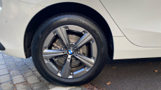 BMW 2 Series 220i MHT Sport 5dr DCT Petrol Hatchback